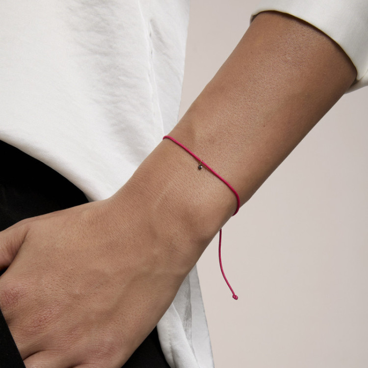 BRACCIALE BRILLANTE FORATO SU CORDINO BRACCIALE BRILLANTE FORATO SU CORDINO