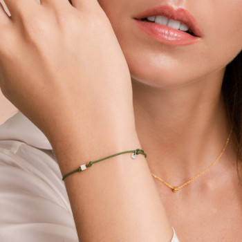 BRACCIALE DADINI INCISI IN ORO SU CORDINO