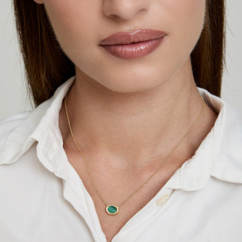 GIROCOLLO IN ORO OVALE IN PIETRA DURA